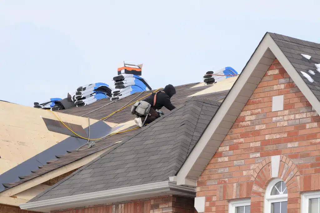 12 Biggest Dos and Don’ts of Roof Replacement on Your Home