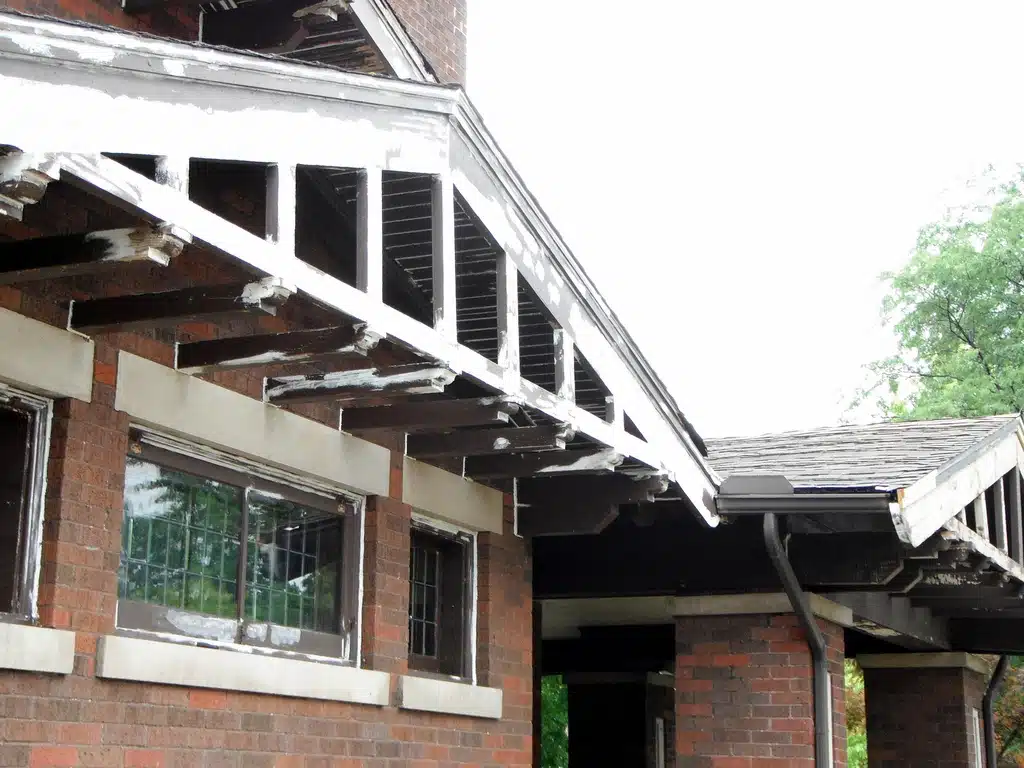 roof fascia and sofit